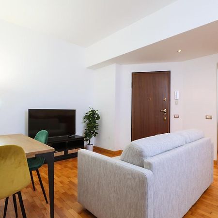 Duomo Luxury Apartment VIII Milano Exteriör bild